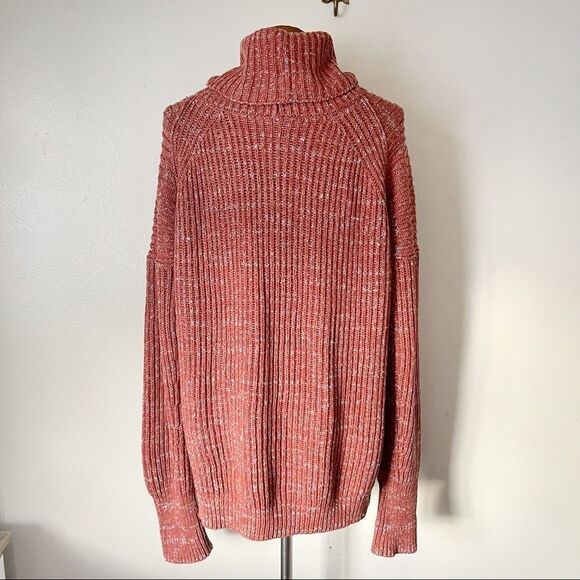 Free People Leo Tunic Sweater ribbed oversized NWT Medium - Picture 5 of 8